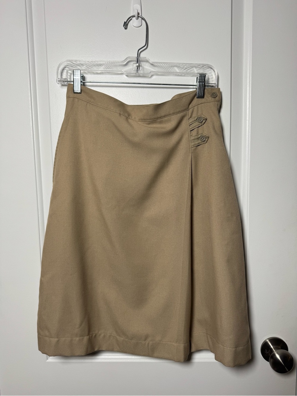 Lands’ End Khaki A-Line Wrap Style Midi Skirt Side Button Size 2